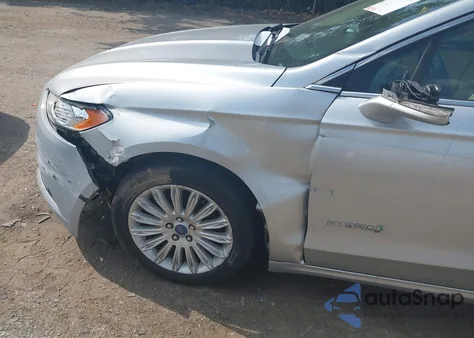 2014 Ford Fusion Hybrid Se from USA, damaged, VIN 3FA6P0LU6ER125084
